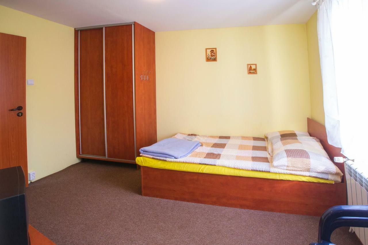 Letnisko Apartamento Zwierzyniec Exterior foto